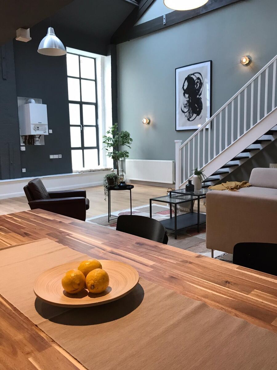 high-end decorating Forest Gate, E7